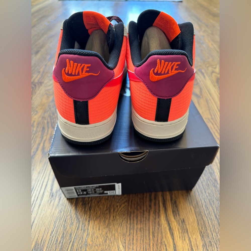 Men’s Nike Air Force One ‘07 lv8 pristine condition in original packaging - Picture 3 of 9